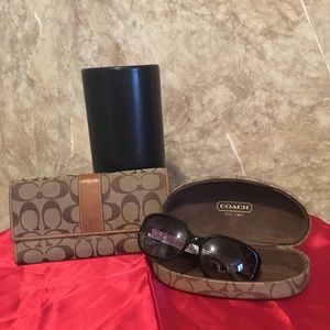 Coach CC vintage wallet and sunglasses with case